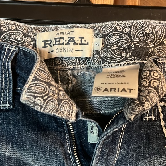 Ariat REAL Denim Jeans - Picture 4 of 6